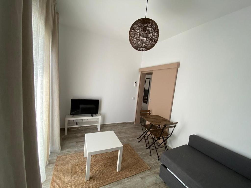 Friendly House Apartment ลากอส ภายนอก รูปภาพ