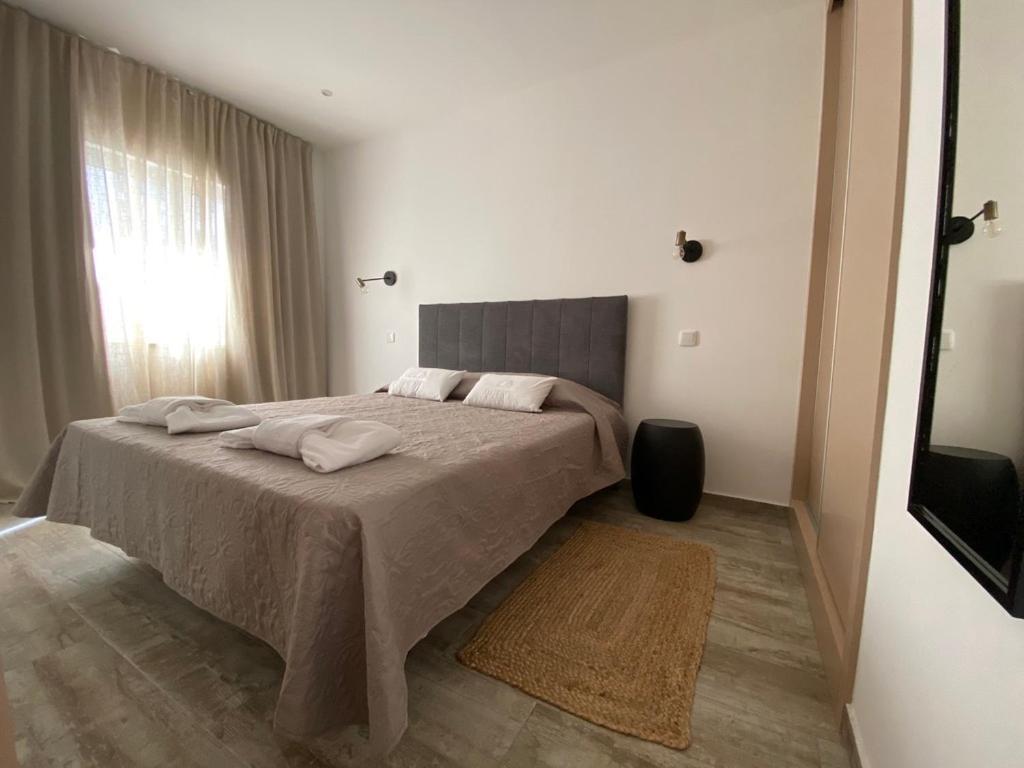 Friendly House Apartment ลากอส ภายนอก รูปภาพ