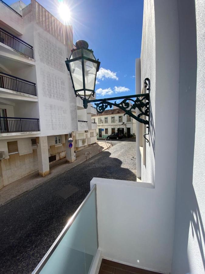 Friendly House Apartment ลากอส ภายนอก รูปภาพ