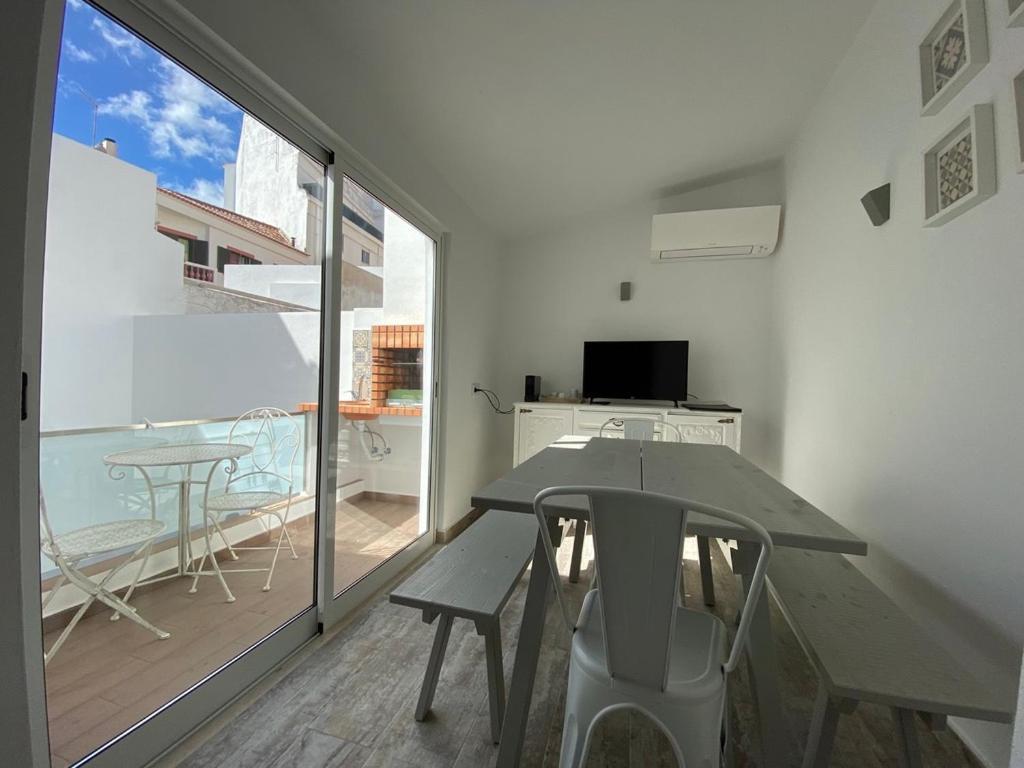 Friendly House Apartment ลากอส ภายนอก รูปภาพ