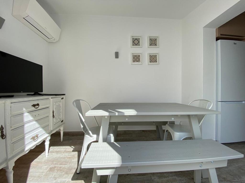 Friendly House Apartment ลากอส ภายนอก รูปภาพ