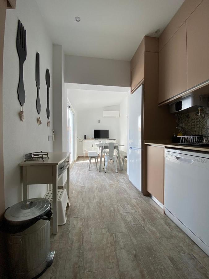Friendly House Apartment ลากอส ภายนอก รูปภาพ